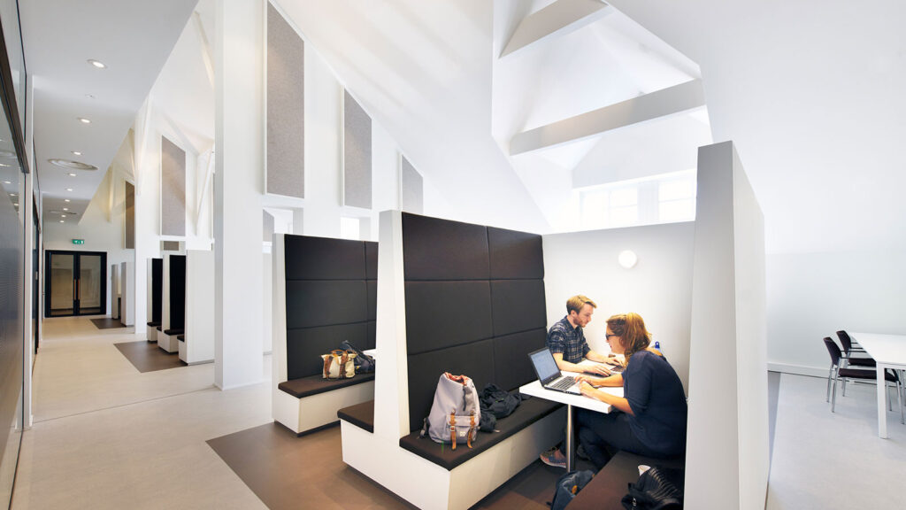 Spinoza Hall