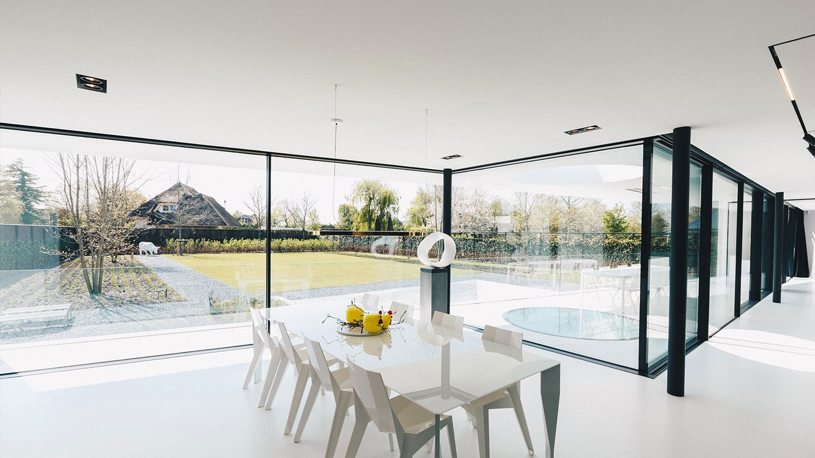 Villa OWA eettafel
