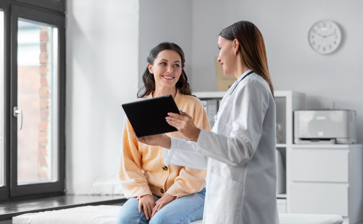 OWA hygiene humancare healing environment, plafonds die de herstel van patiënten bevorderen.